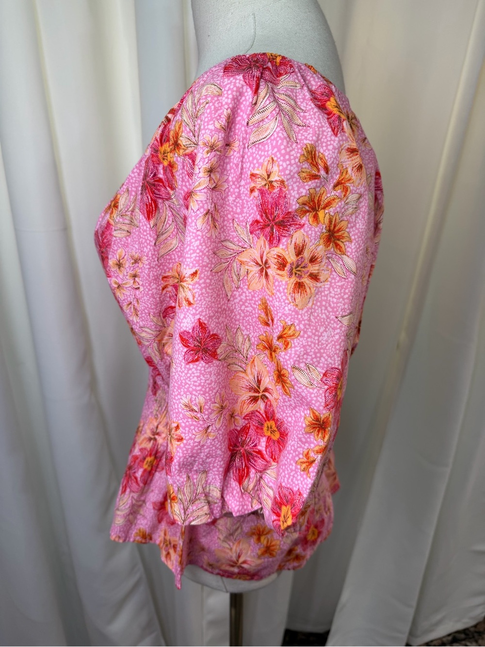 NWT LOFT ‘Lily Gathered Waist V-Neck Blouse’ in Pink Floral Print Size Large - Picture 7 of 13